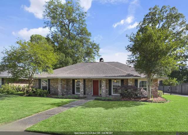 Property at 16028 Shenandoah Ave, Baton Rouge, LA 70817, 4 beds, 2.5 baths