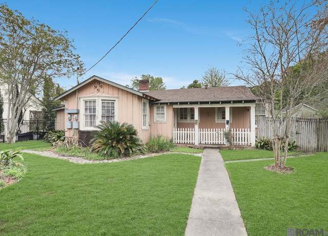 Property at 211 Hearthstone Dr, Baton Rouge, LA 70806, 3 beds, 2 baths