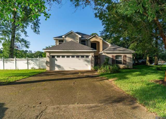 Property at 13314 Bayou Terrace Dr, St Amant, LA 70774, 3 beds, 2.5 baths
