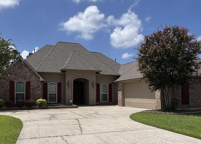 Property at 1531 City Place St, Gonzales, LA 70737, 4 beds, 3 baths