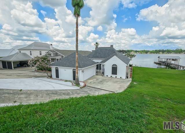 Property at 7922 False River Rd, Oscar, LA 70762, 4 beds, 3 baths