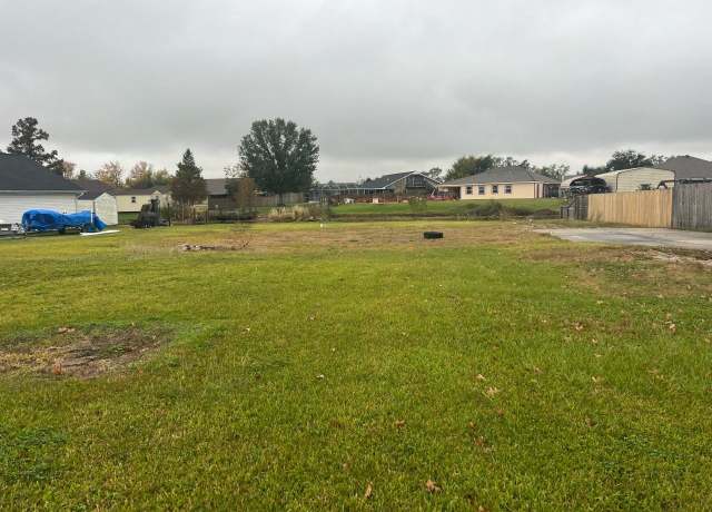 Property at 10402 East Park Ave, Houma, LA 70363
