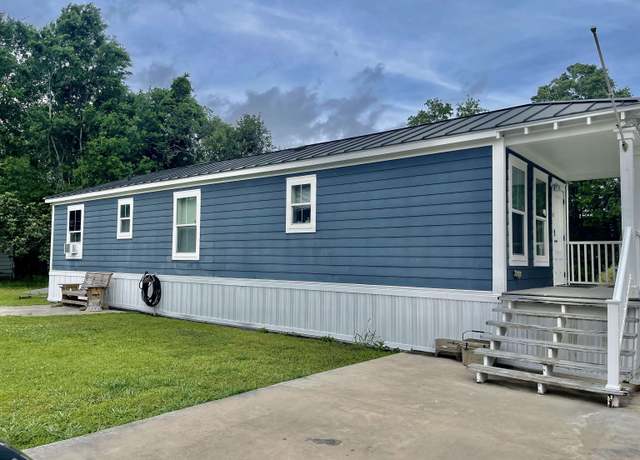 Property at 275 Louise Ln, Houma, LA 70364, 2 beds, 1 bath