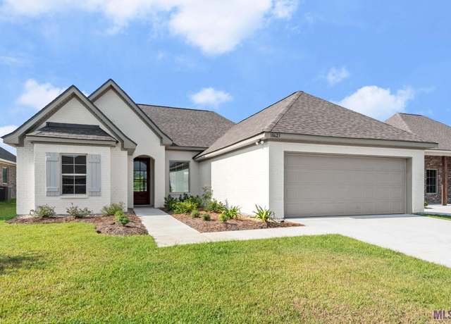 Property at 18623 Seabiscuit Ln, Zachary, LA 70791, 4 beds, 2 baths