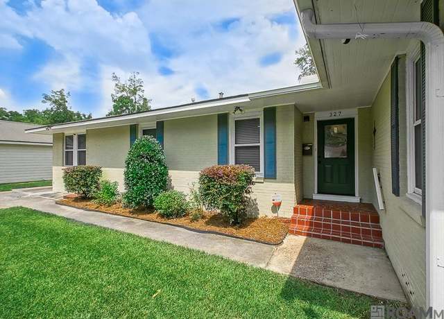 Property at 327 Marion Dr, Baton Rouge, LA 70806, 4 beds, 3 baths