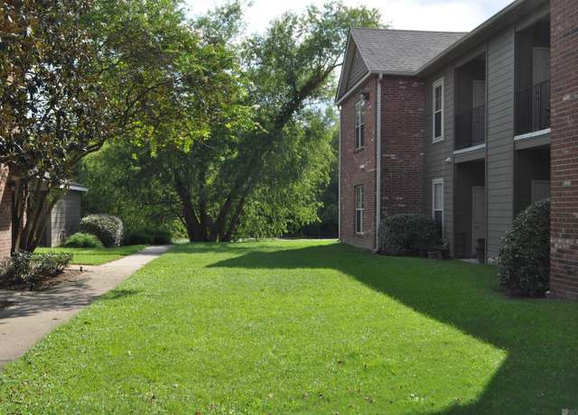 Property at 7300 Burbank Dr #23, Baton Rouge, LA 70820, 3 beds, 2 baths
