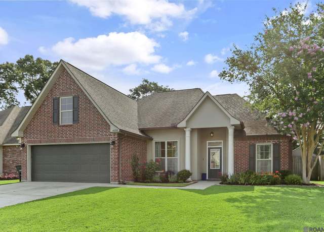 Property at 10233 Savannah Jane Ln, Baton Rouge, LA 70817, 3 beds, 2 baths