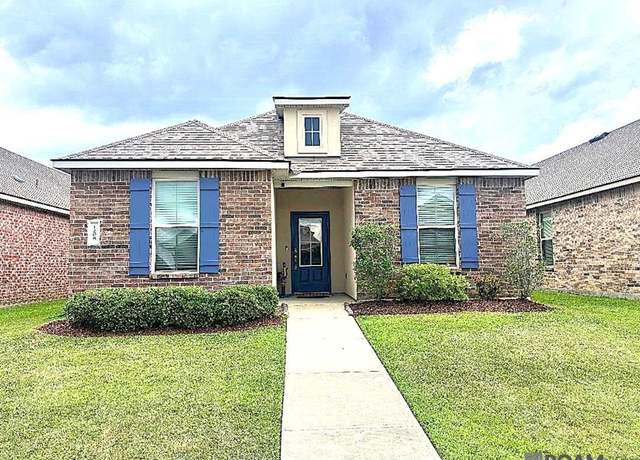 Property at 1208 Foxtail Dr, Baton Rouge, LA 70820, 3 beds, 2 baths