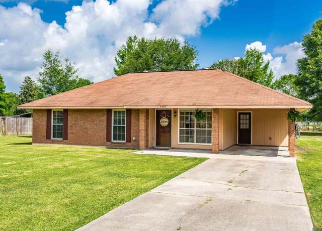 Property at 9395 High Point Rd, Livonia, LA 70755, 3 beds, 1.5 baths