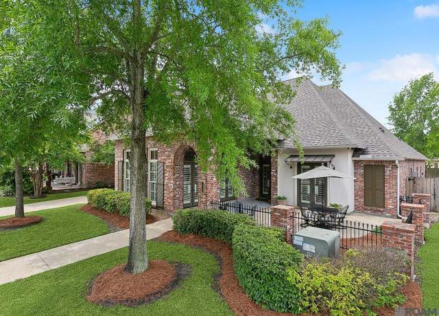 Property at 13652 Kings Court Ave, Baton Rouge, LA 70810, 4 beds, 3 baths