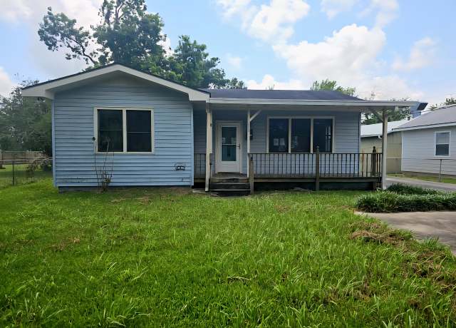 Property at 1808 Himalaya Ave, Thibodaux, LA 70301, 2 beds, 2 baths
