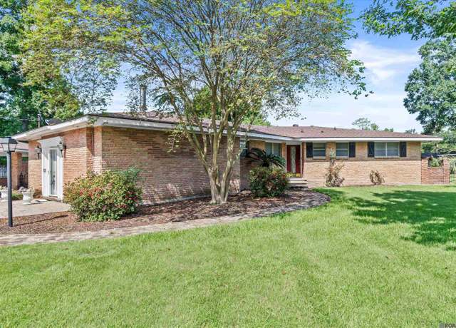 Property at 1627 S Shirley Ave, Gonzales, LA 70737, 3 beds, 2.5 baths