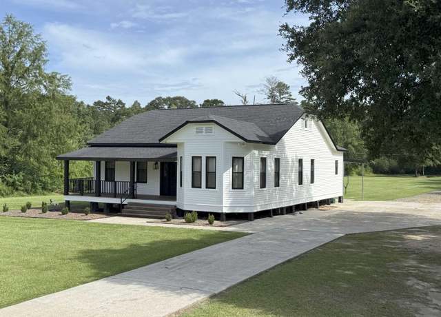 Property at 12300 Clanton Dr, Walker, LA 70785, 4 beds, 2 baths