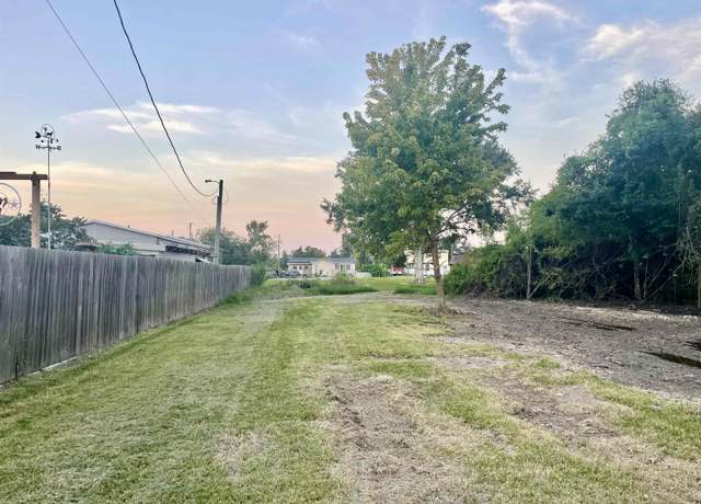 Property at 408 Maplewood Dr, Houma, LA 70364
