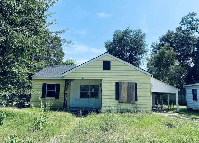 Property at 4042 S Barrow Dr, Baton Rouge, LA 70802, 4 beds, 1.5 baths