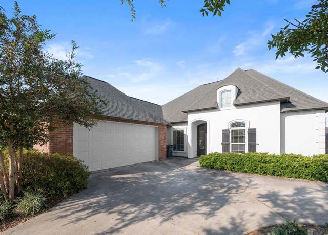 Property at 14465 Jamestown Blvd, Baton Rouge, LA 70810, 4 beds, 3 baths