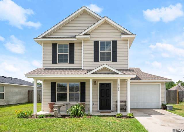 Property at 35041 Quail Creek Dr, Denham Springs, LA 70706, 3 beds, 2 baths