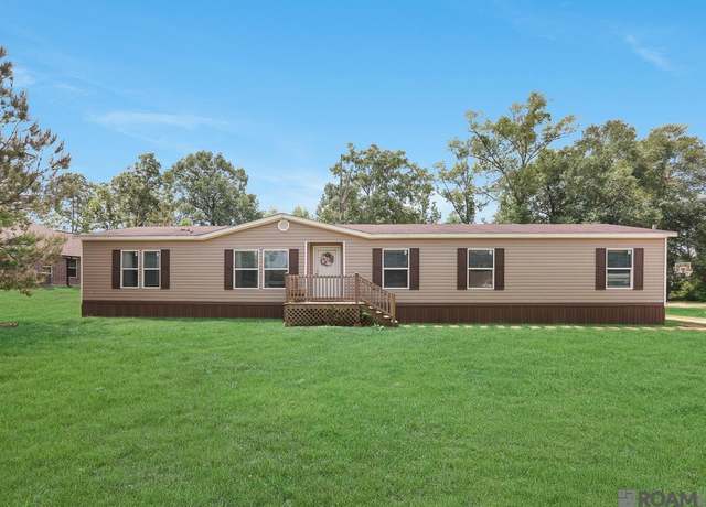 Property at 24674 La 42 Hwy, Holden, LA 70744, 4 beds, 2 baths