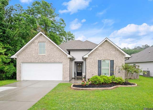 Property at 23964 Southpoint Dr, Denham Springs, LA 70726, 3 beds, 2 baths