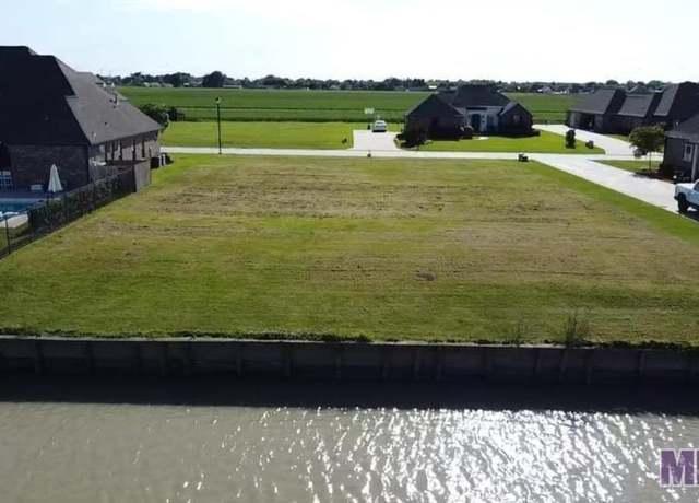 Property at 2688 Lake Perique Dr, Paulina, LA 70763