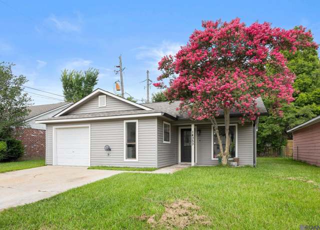Property at 14353 N Hillside Dr, Prairieville, LA 70769, 2 beds, 1.5 baths