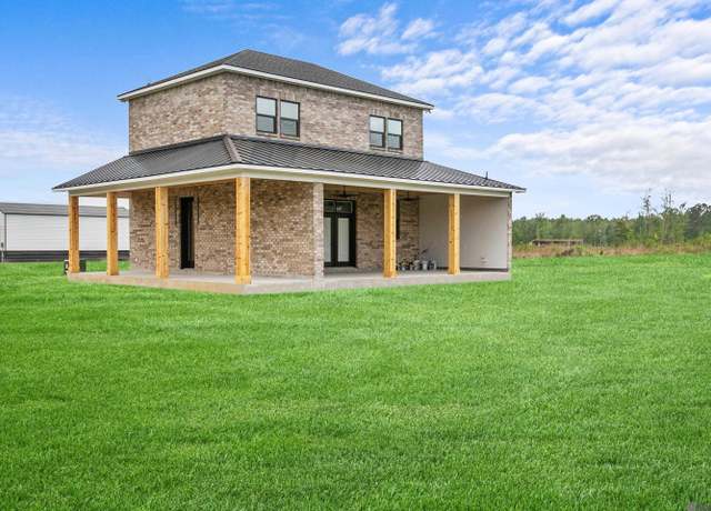 Property at 20098 Palmer Rd, Livingston, LA 70754, 2 beds, 2 baths