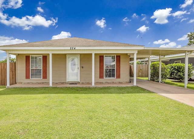 Property at 224 Hellier St, Houma, LA 70363, 3 beds, 2 baths