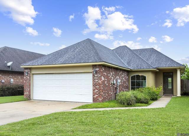 Property at 3822 Southpass Ave, Baton Rouge, LA 70820, 3 beds, 2 baths