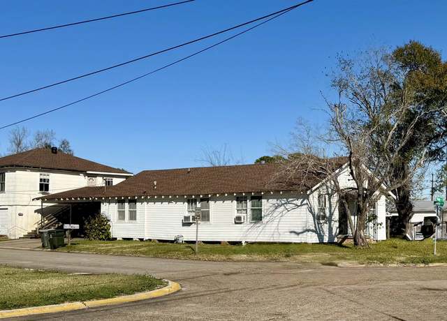 Property at 1301 & 1301 1/2 Bourg St, Houma, LA 70364