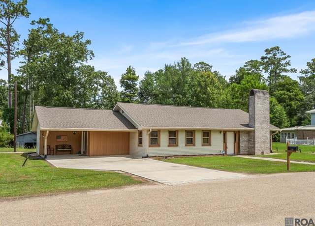 Property at 32063 Oneal Dr, Springfield, LA 70462, 2 beds, 2 baths