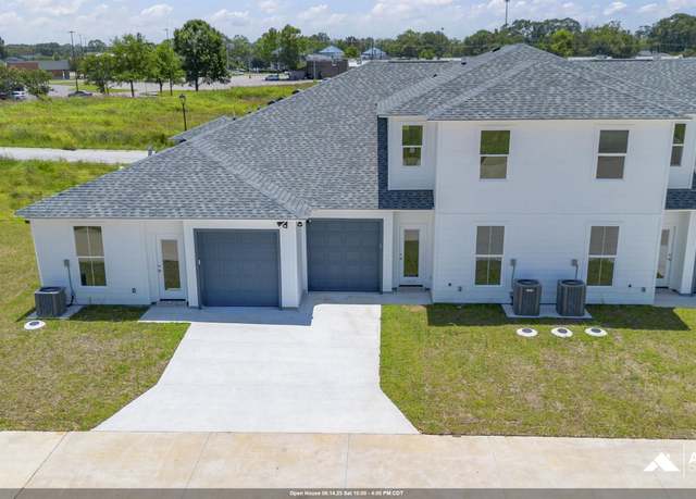 Property at 5633 Emmie Dr Unit C2, Zachary, LA 70791, 3 beds, 3 baths