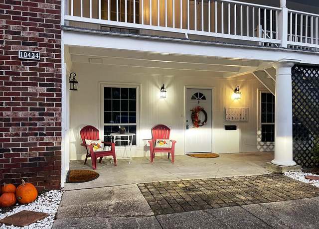 Property at 10434 Jefferson Hwy Unit D, Baton Rouge, LA 70809, 2 beds, 2 baths