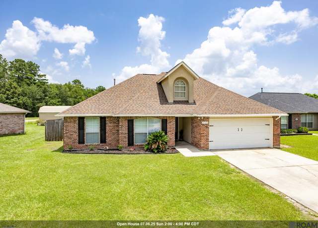 Property at 26328 Millstone Dr, Denham Springs, LA 70726, 4 beds, 2 baths