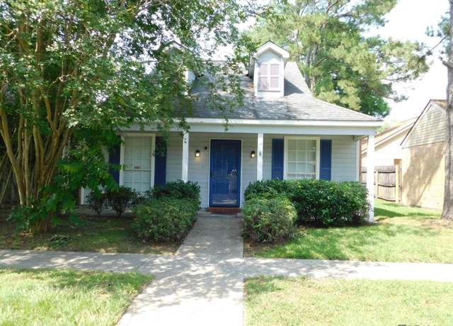 Property at 7873 Summer Grove Ave, Baton Rouge, LA 70820, 3 beds, 2 baths