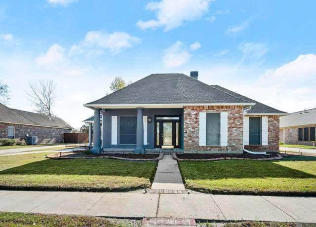 Property at 15504 White Tail Ct, Baton Rouge, LA 70817, 3 beds, 2 baths