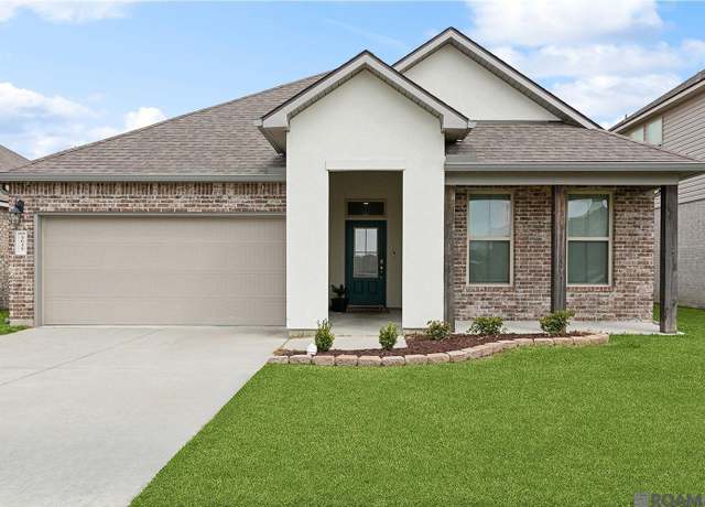 Property at 5635 Oak Trace Dr, St Gabriel, LA 70776, 4 beds, 2 baths