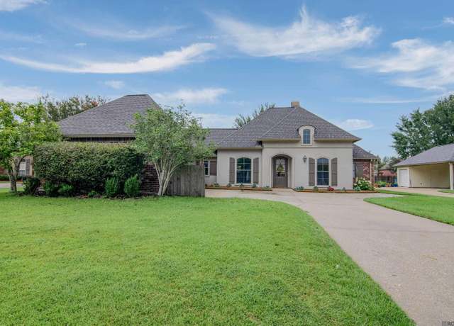 Property at 16443 Majestic Oak Dr, Prairieville, LA 70769, 4 beds, 3 baths