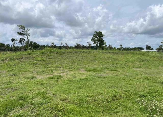 Property at 412 Sugar Ridge Dr, Houma, LA 70360