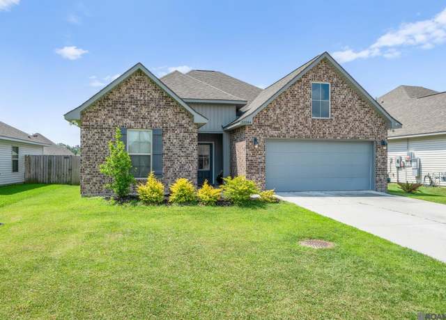 Property at 23364 Ruger Dr, Denham Springs, LA 70726, 3 beds, 2 baths