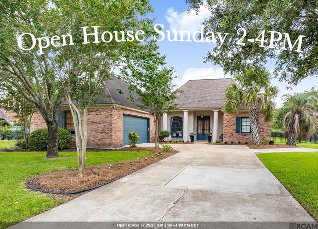 Property at 40363 Pelican Point Pkwy, Gonzales, LA 70737, 4 beds, 3 baths