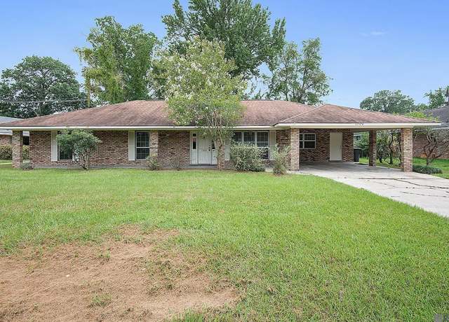 Property at 11524 Goodwood Blvd, Baton Rouge, LA 70815, 3 beds, 2 baths
