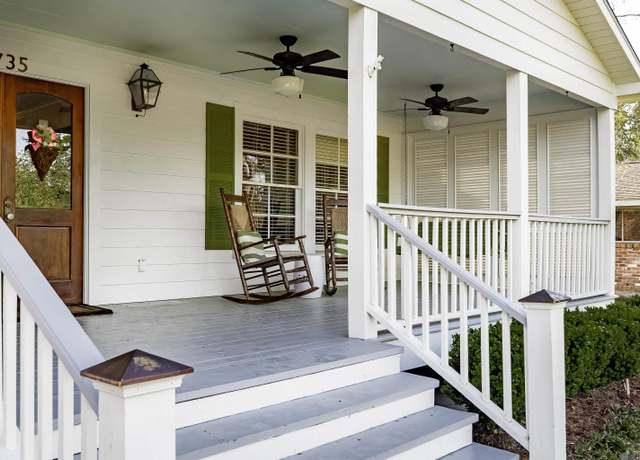 Property at 1735 Rosemont Dr, Baton Rouge, LA 70808, 4 beds, 3.5 baths