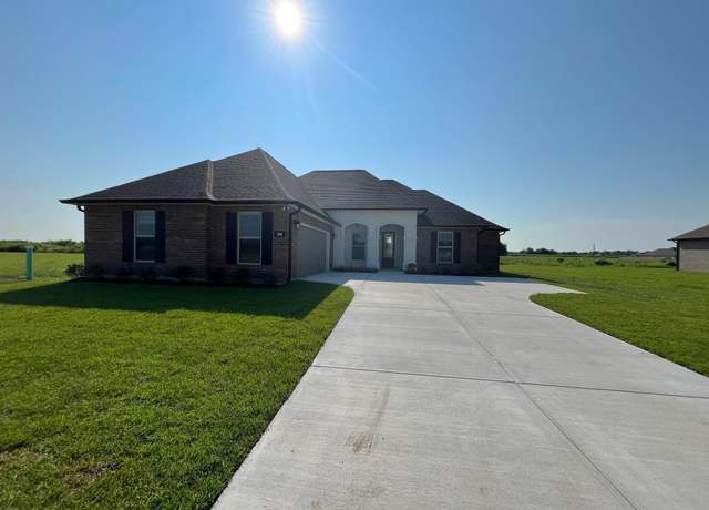 Property at 266 Kings Wood Ave, Thibodaux, LA 70301, 4 beds, 3 baths