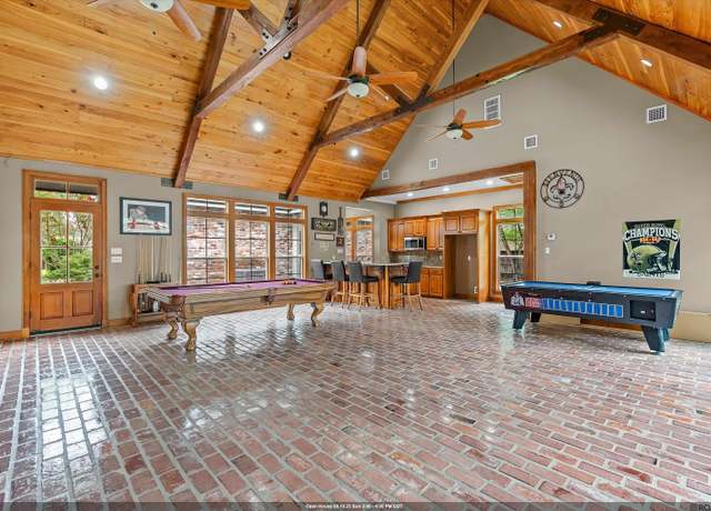 Property at 36212 Cypress Way, Geismar, LA 70734, 4 beds, 3 baths