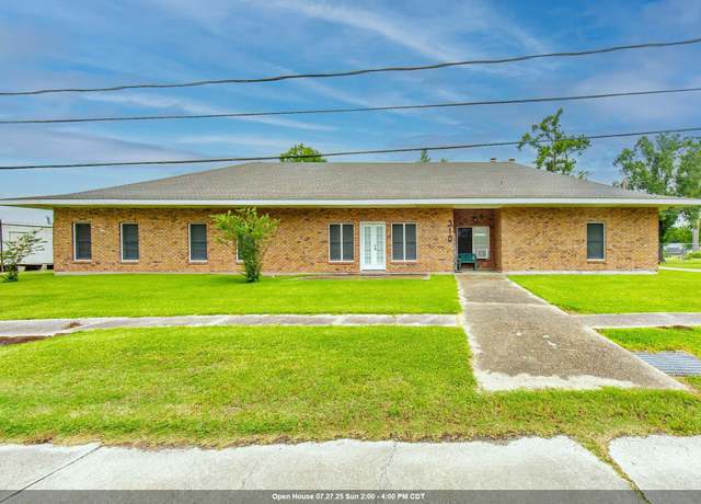 Property at 310 Grace St, Houma, LA 70360, 5 beds, 4.5 baths