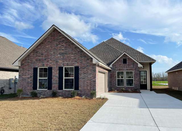 Property at 414 Rue Evangeline, Houma, LA 70364, 4 beds, 2 baths