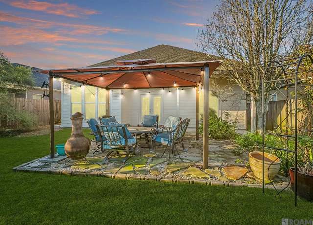 Property at 17561 Martin Lake Dr, Baton Rouge, LA 70816, 3 beds, 2 baths