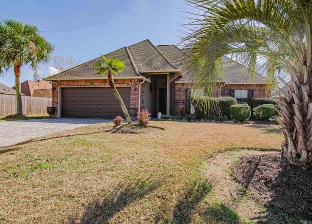 Property at 39157 Balmoral Dr, Prairieville, LA 70769, 4 beds, 2 baths