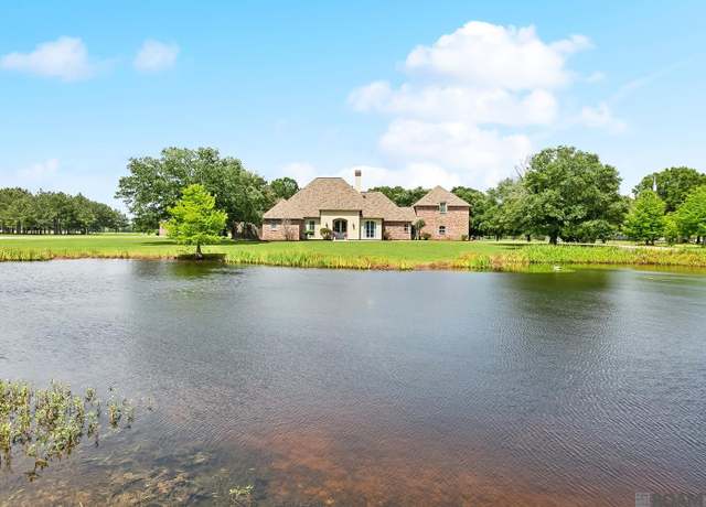Property at 16565 Alphonse Forbes Rd, Greenwell Springs, LA 70739, 5 beds, 4 baths