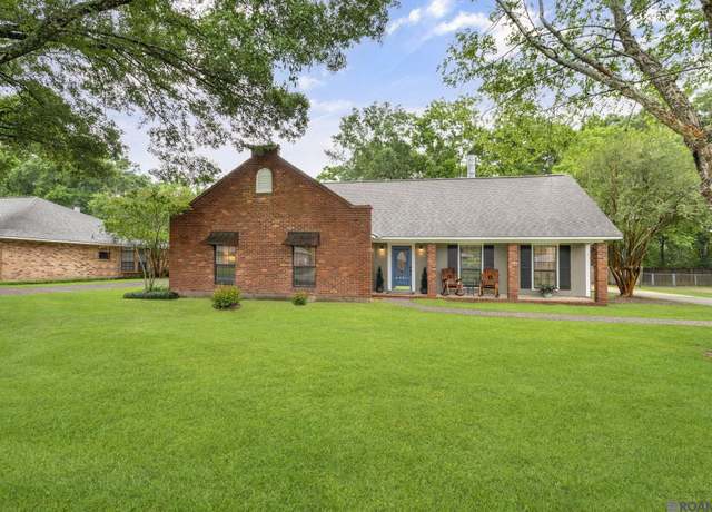 Property at 4451 Cypress St, Zachary, LA 70791, 4 beds, 2 baths